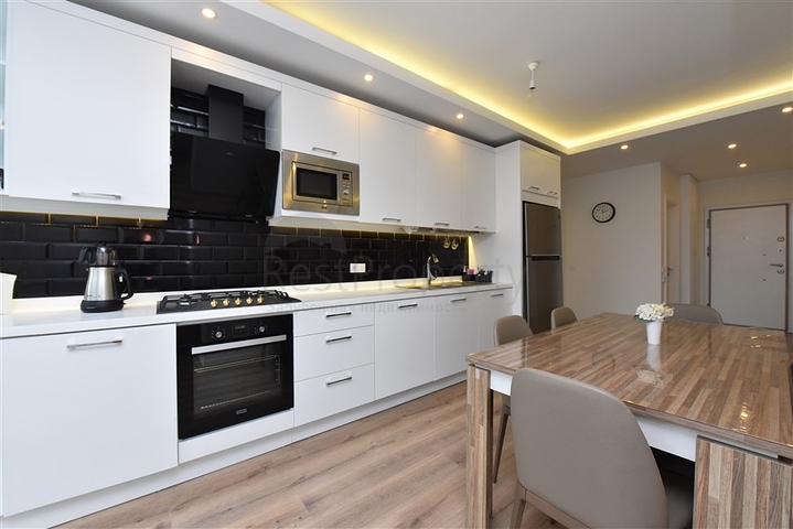 مجمع فاخر في مركز الانيا - شقة 2 غرفة وصالة مفروشة -الانيا سنتر 