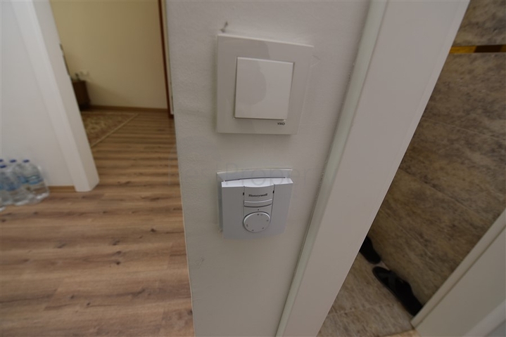 مجمع فاخر في مركز الانيا - شقة 2 غرفة وصالة مفروشة -الانيا سنتر 