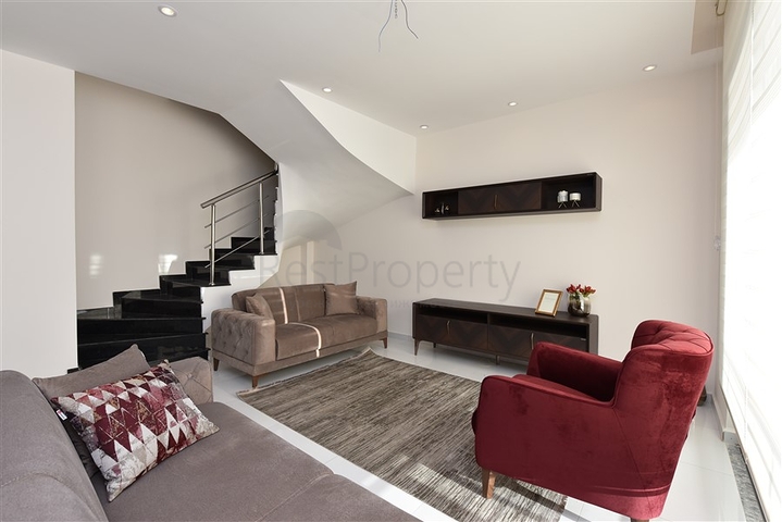 دوبلكس 2 غرفة وصالة -ضمن مجمع حديث فاخر -في محمودلار / الانيا 