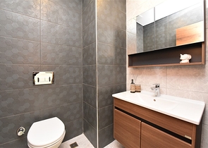 دوبلكس 2 غرفة وصالة -ضمن مجمع حديث فاخر -في محمودلار / الانيا 