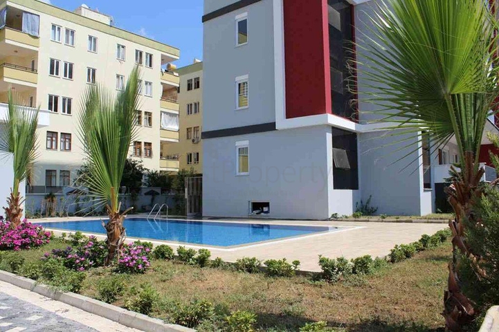 اطلالة بحر -شقة 2 غرفة وصالة -مفروشة -ضمن مجمع سكني في محمودلار / الانيا 