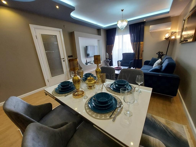 اطلالة بحر -شقة 2 غرفة وصالة -مفروشة -ضمن مجمع سكني في محمودلار / الانيا 