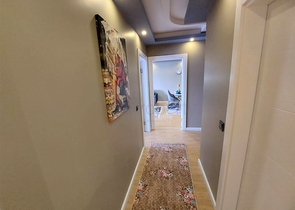 اطلالة بحر -شقة 2 غرفة وصالة -مفروشة -ضمن مجمع سكني في محمودلار / الانيا 