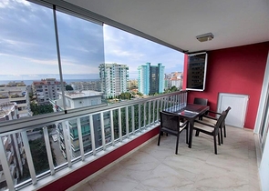 اطلالة بحر -شقة 2 غرفة وصالة -مفروشة -ضمن مجمع سكني في محمودلار / الانيا 