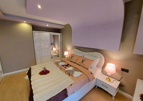 اطلالة بحر -شقة 2 غرفة وصالة -مفروشة -ضمن مجمع سكني في محمودلار / الانيا 