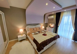 اطلالة بحر -شقة 2 غرفة وصالة -مفروشة -ضمن مجمع سكني في محمودلار / الانيا 