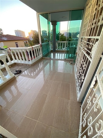 اطلالة بحر - دوبلكس واسعة 3 غرف وصالة -في كاستل / الانيا 