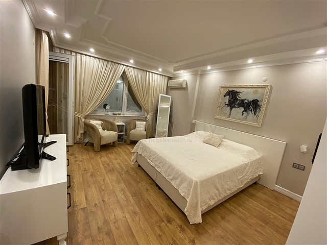 اطلالة بحر - دوبلكس واسعة 3 غرف وصالة -في كاستل / الانيا 