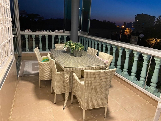 اطلالة بحر - دوبلكس واسعة 3 غرف وصالة -في كاستل / الانيا 