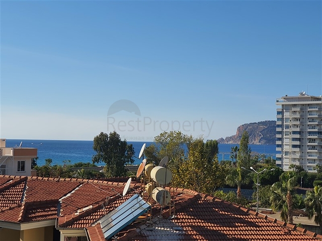 اطلالة بحر - دوبلكس واسعة 3 غرف وصالة -في كاستل / الانيا 