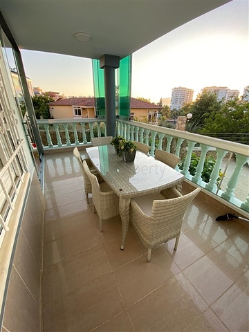 اطلالة بحر - دوبلكس واسعة 3 غرف وصالة -في كاستل / الانيا 