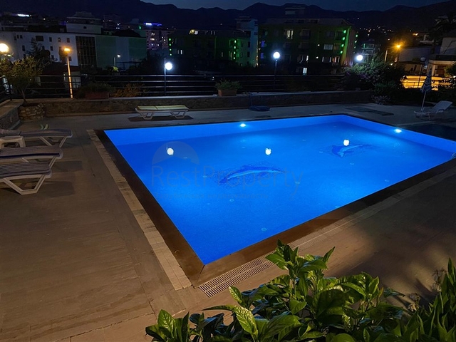 اطلالة بحر - دوبلكس واسعة 3 غرف وصالة -في كاستل / الانيا 