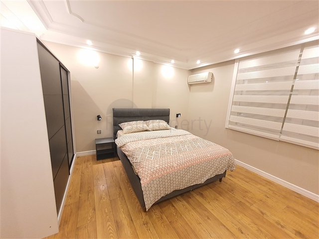 اطلالة بحر - دوبلكس واسعة 3 غرف وصالة -في كاستل / الانيا 