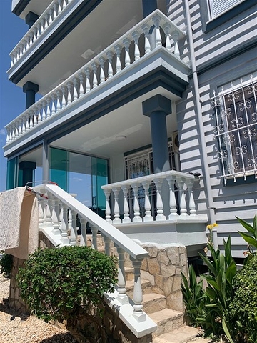 اطلالة بحر - دوبلكس واسعة 3 غرف وصالة -في كاستل / الانيا 