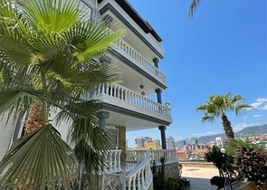 اطلالة بحر - دوبلكس واسعة 3 غرف وصالة -في كاستل / الانيا 