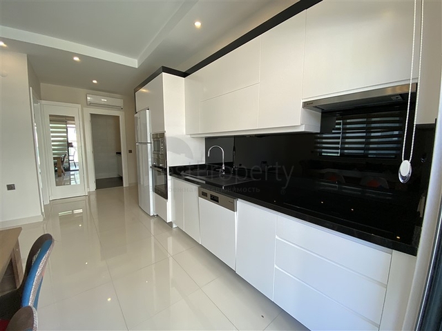 مجمع فاخر - شقة 2 غرفة وصالة -في كارجيجاك / الانيا 