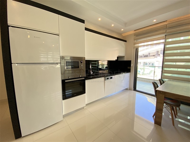 مجمع فاخر - شقة 2 غرفة وصالة -في كارجيجاك / الانيا 