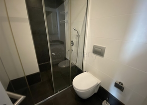 شقة اطلالة بخر -ضمن مجمع فاخر -في كارجيجاك / الانيا 