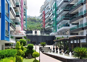 شقة اطلالة بخر -ضمن مجمع فاخر -في كارجيجاك / الانيا 