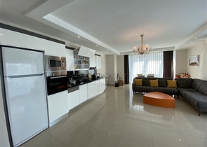 شقة اطلالة بخر -ضمن مجمع فاخر -في كارجيجاك / الانيا 