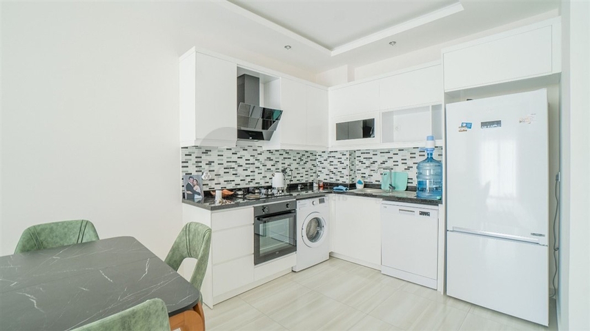 عقارات في محمودلار - شقة غرفة وصالة مؤثثة -ضمن مجمع حديث - محمودلار / الانيا 