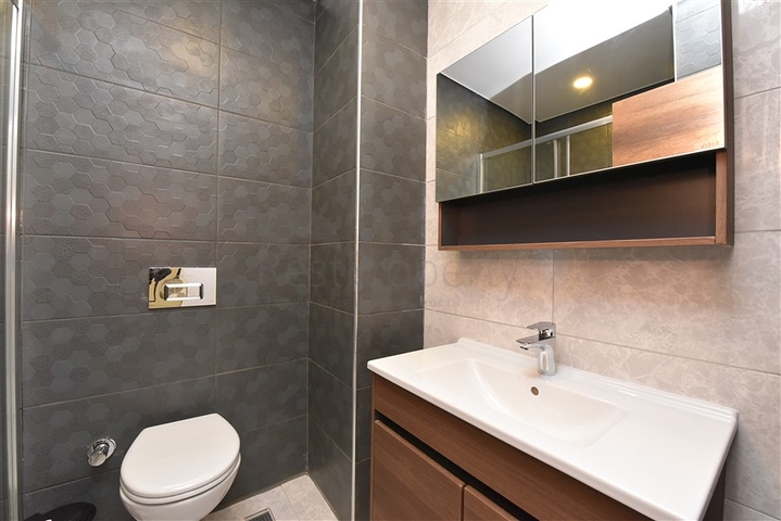 شقة جميلة بغرفة نوم واحدة للإيجار في مجمع من نوع الفندق