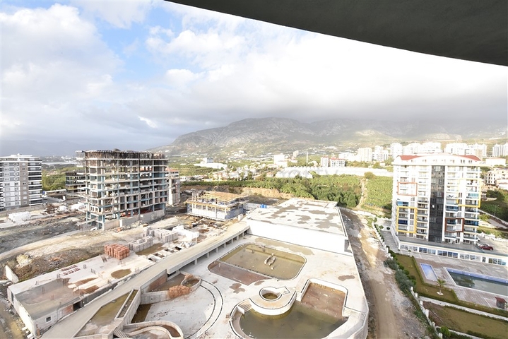 دوبلكس ضمن مجمع فاخر -قريب من البحر والخدمات في محمودلار / الانيا 