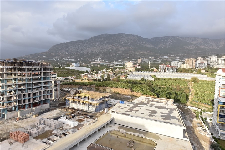 دوبلكس ضمن مجمع فاخر -قريب من البحر والخدمات في محمودلار / الانيا 