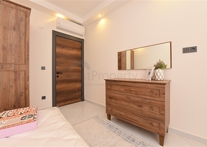 دوبلكس ضمن مجمع فاخر -قريب من البحر والخدمات في محمودلار / الانيا 