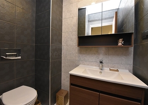 دوبلكس ضمن مجمع فاخر -قريب من البحر والخدمات في محمودلار / الانيا 