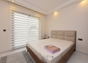 دوبلكس ضمن مجمع فاخر -قريب من البحر والخدمات في محمودلار / الانيا 