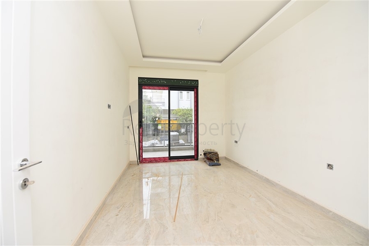 شقق للبيع في كليوباترا - شقة غرفة وصالة -مجمع حديث -مركز الانيا 