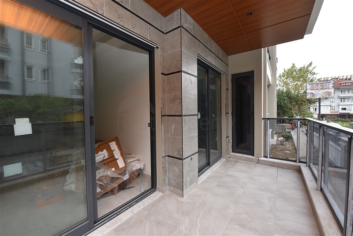 شقق للبيع في كليوباترا - شقة غرفة وصالة -مجمع حديث -مركز الانيا 