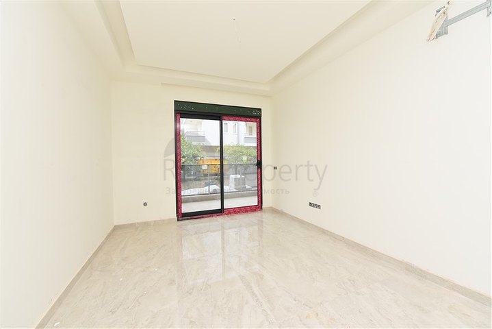 شقق للبيع في كليوباترا - شقة غرفة وصالة -مجمع حديث -مركز الانيا 