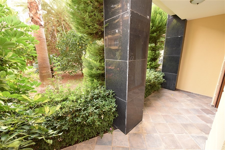 عقارات فاخرة في مركز الانيا -شقة 2 غرفة وصالة ضمن مجمع 5 نجوم -مركز الانيا 