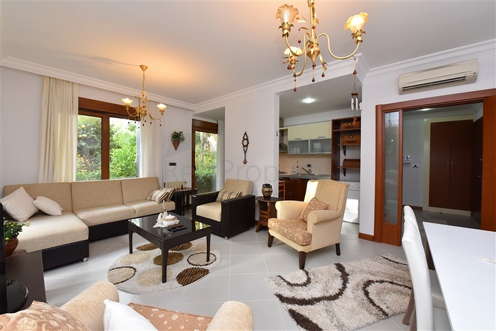 عقارات فاخرة في مركز الانيا -شقة 2 غرفة وصالة ضمن مجمع 5 نجوم -مركز الانيا 