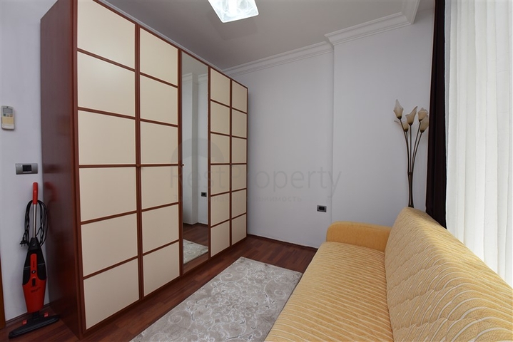 عقارات فاخرة في مركز الانيا -شقة 2 غرفة وصالة ضمن مجمع 5 نجوم -مركز الانيا 