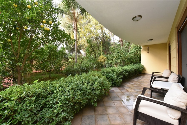 عقارات فاخرة في مركز الانيا -شقة 2 غرفة وصالة ضمن مجمع 5 نجوم -مركز الانيا 