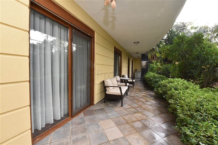 عقارات فاخرة في مركز الانيا -شقة 2 غرفة وصالة ضمن مجمع 5 نجوم -مركز الانيا 