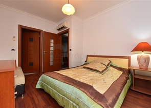 عقارات فاخرة في مركز الانيا -شقة 2 غرفة وصالة ضمن مجمع 5 نجوم -مركز الانيا 