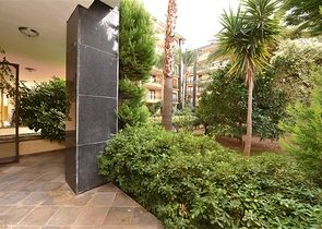 عقارات فاخرة في مركز الانيا -شقة 2 غرفة وصالة ضمن مجمع 5 نجوم -مركز الانيا 