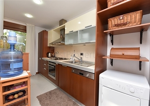 عقارات فاخرة في مركز الانيا -شقة 2 غرفة وصالة ضمن مجمع 5 نجوم -مركز الانيا 