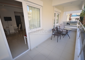 قريبة من شاطئ كليوباترا - شقة مفروشة -غرفة وصالة -في مركز الانيا 