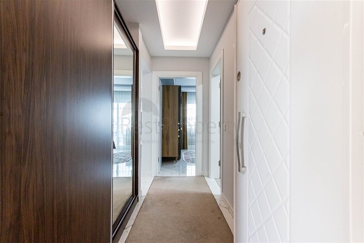 شقق للبيع في الانيا - غرفة وصالة واسعة -ضمن مجمع حديث في محمودلار/ الانيا 