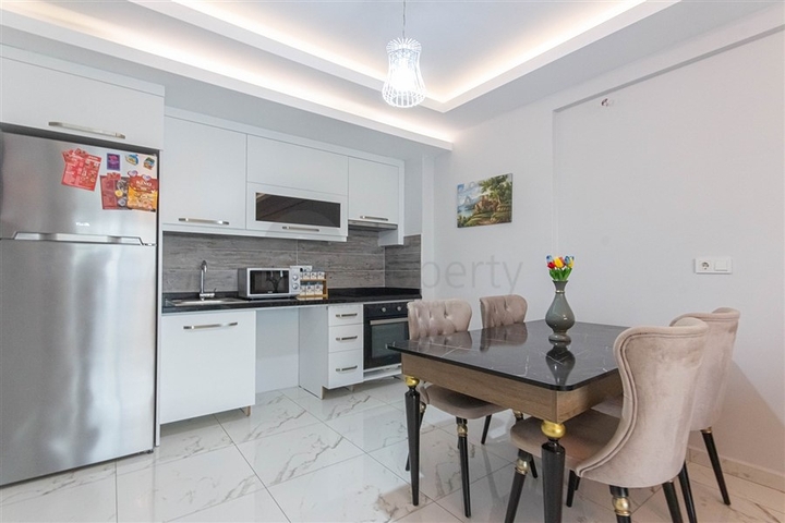 شقق للبيع في الانيا - غرفة وصالة واسعة -ضمن مجمع حديث في محمودلار/ الانيا 