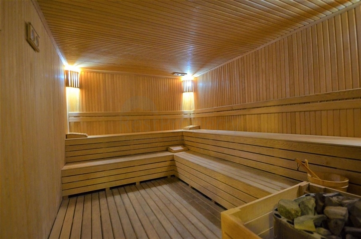 شقق للبيع في الانيا - غرفة وصالة واسعة -ضمن مجمع حديث في محمودلار/ الانيا 