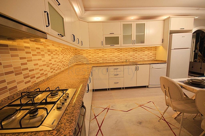 عقارات قريبة من البحر في الانيا - غرفتين وصالة مفروشة -في محمودلار / الانيا 