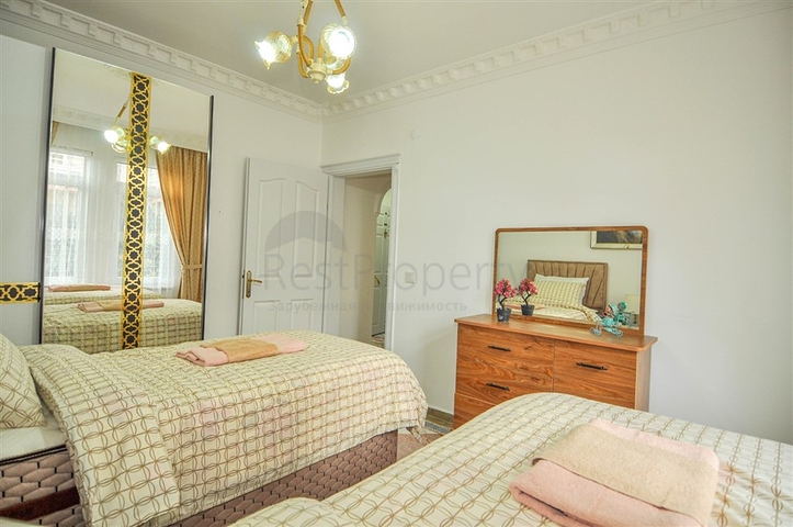 شقة للبيع في كاستل بسعر مناسب -غرفتين وصالة -اثاث انيق -كاستل / الانيا 