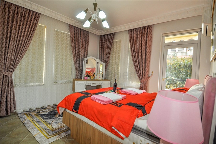 شقة للبيع في كاستل بسعر مناسب -غرفتين وصالة -اثاث انيق -كاستل / الانيا 