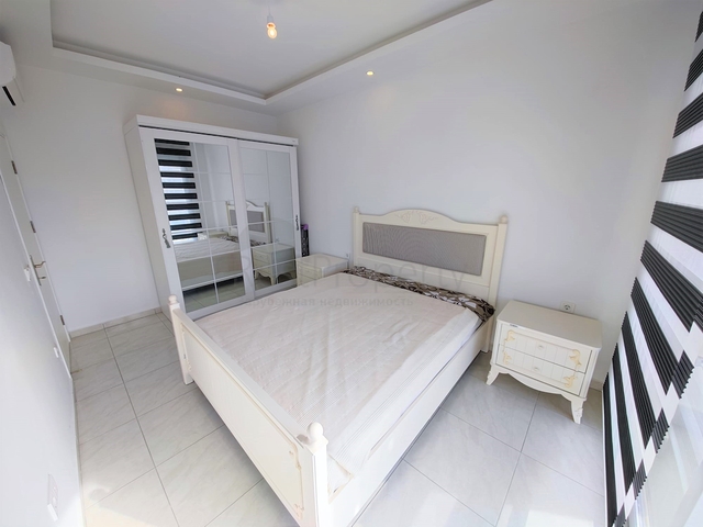 قريبة من البحر والخدمات -شقة غرفة وصالة في محمودلار / الانيا 